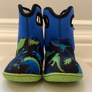 BABY BOGS DINO Baby Bogs Waterproof Boots Comfortable rated to -14F; 0.5lbs
